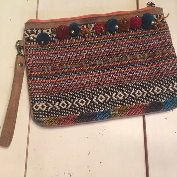 Dayaday Multi-Colored clutch - Picture 1 of 3